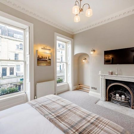 Luxury Georgian Duplex In Central バース エクステリア 写真