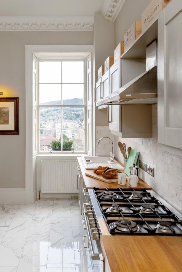 Luxury Georgian Duplex In Central バース エクステリア 写真